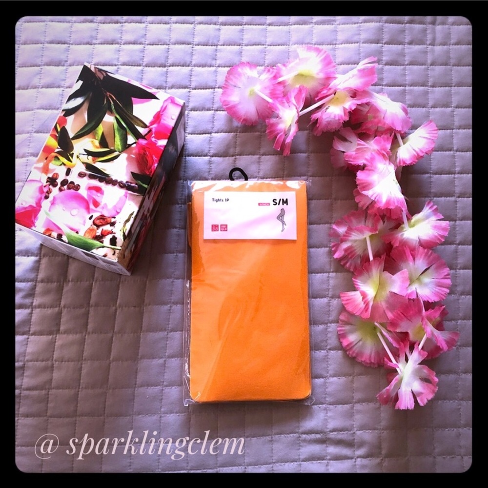 NWT Uniqlo ユ二クロ orange tights 1p s/m